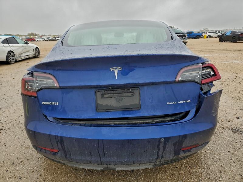 Фото 6 - TESLA MODEL 3