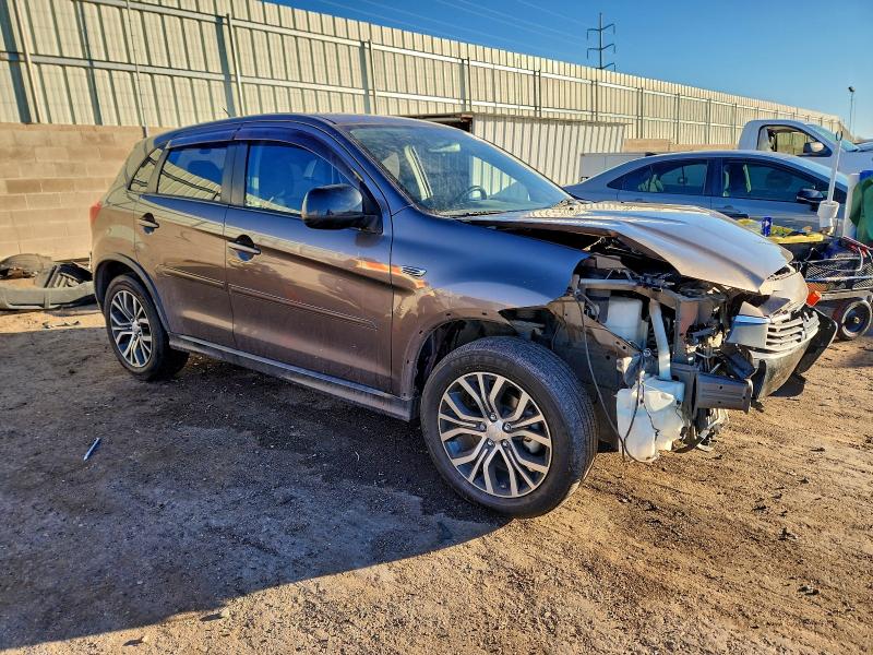 Фото 4 - MITSUBISHI OUTLANDER