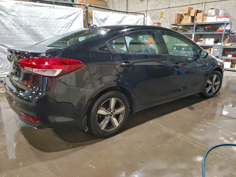 Фото 3 - KIA FORTE