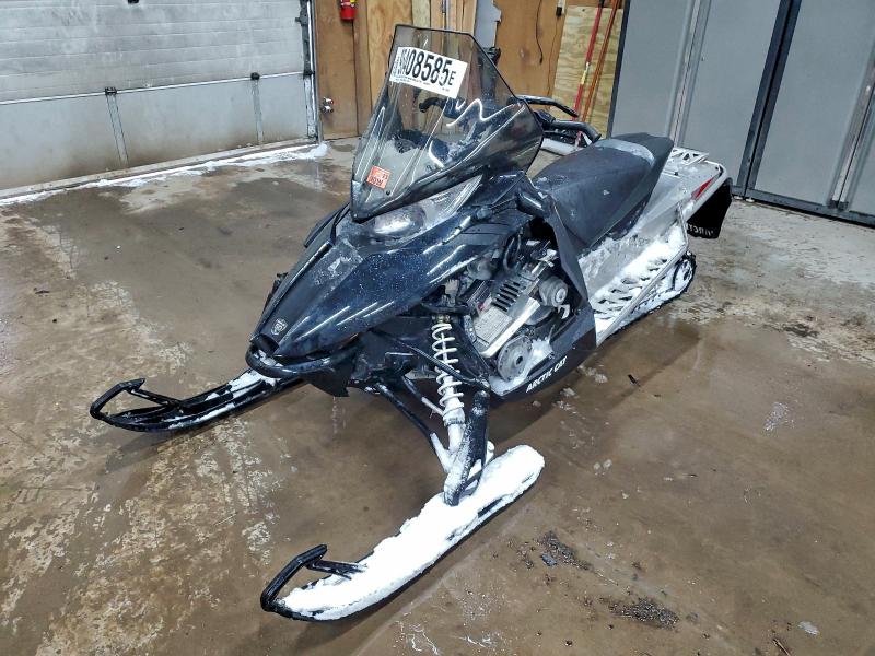 ARCTIC-CAT IC CAT F11 2012