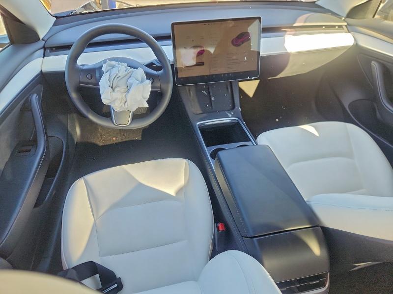 Фото 8 - TESLA MODEL 3