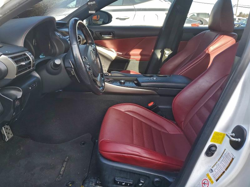 Фото 7 - LEXUS IS