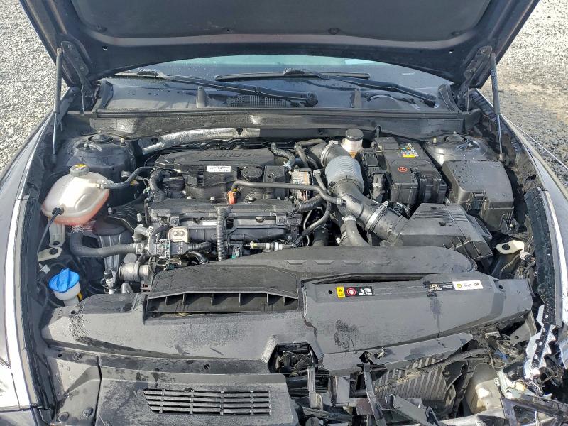 Фото 11 - HYUNDAI SONATA