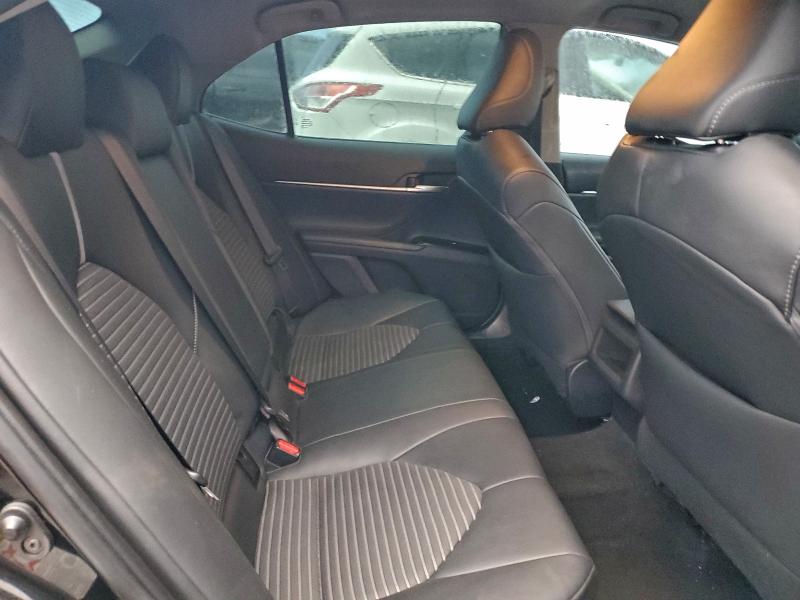 Фото 10 - TOYOTA CAMRY