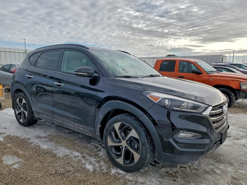 Фото 4 - HYUNDAI TUCSON