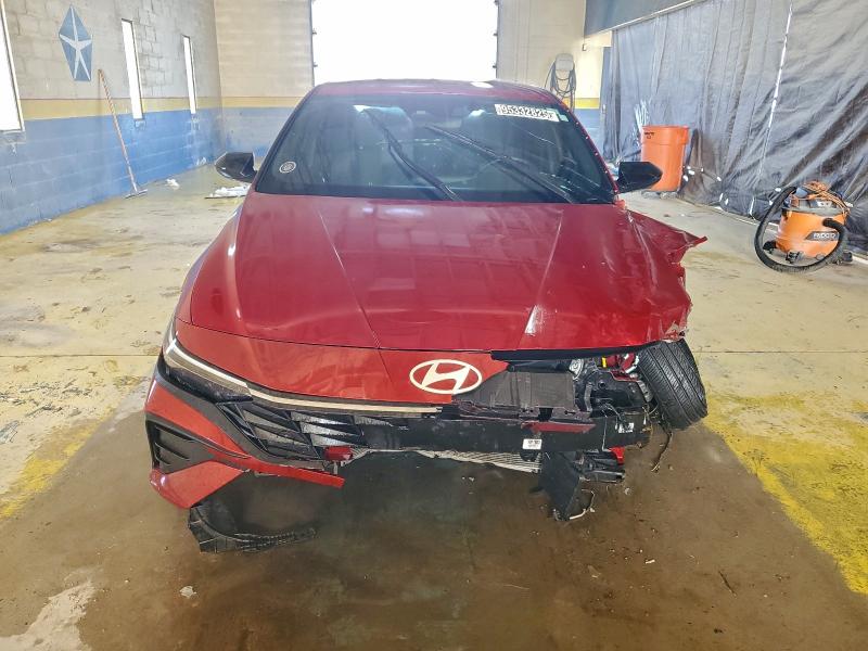 Фото 5 - HYUNDAI ELANTRA