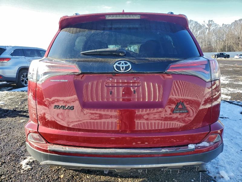 Фото 6 - TOYOTA RAV4