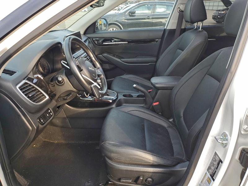 Фото 7 - KIA SELTOS