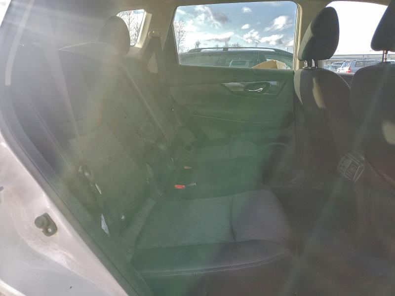 Фото 11 - NISSAN ROGUE