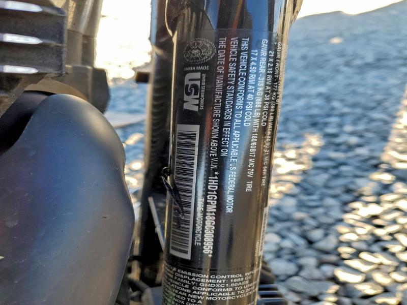 HARLEY-DAVIDSON FX 2016