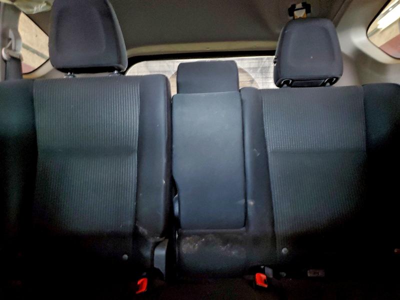 Фото 10 - TOYOTA RAV4