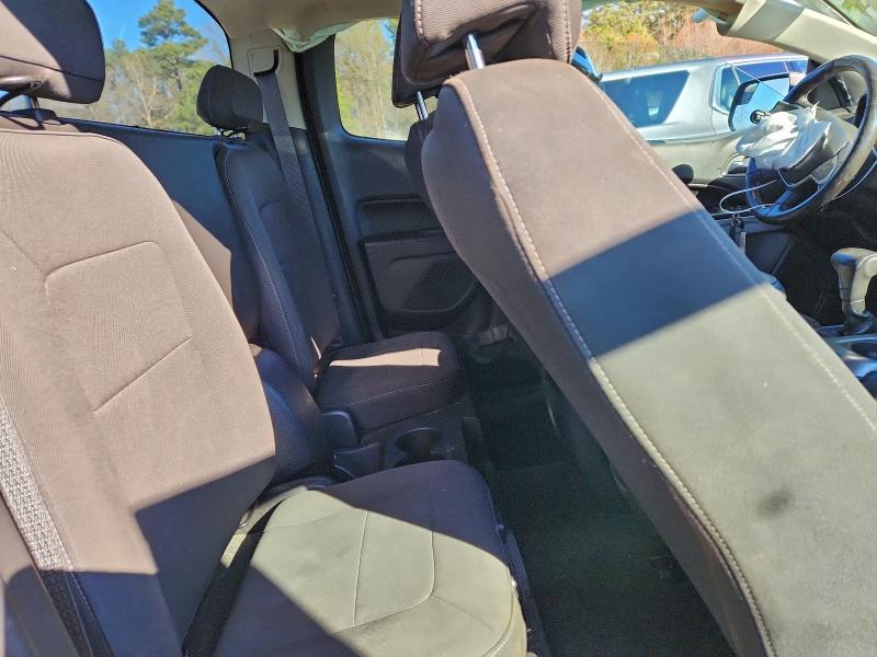 Фото 10 - CHEVROLET COLORADO