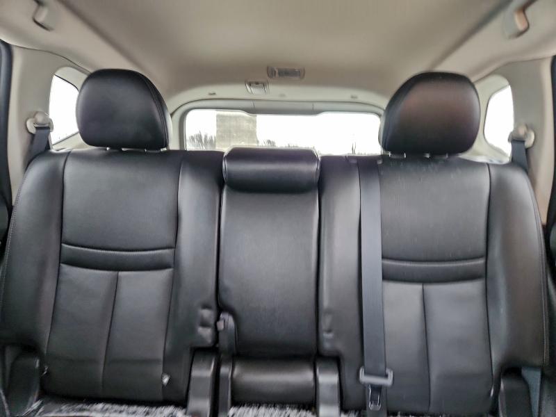 Фото 10 - NISSAN ROGUE