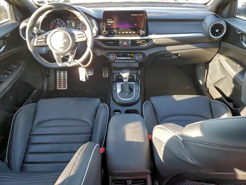 Фото 8 - KIA FORTE