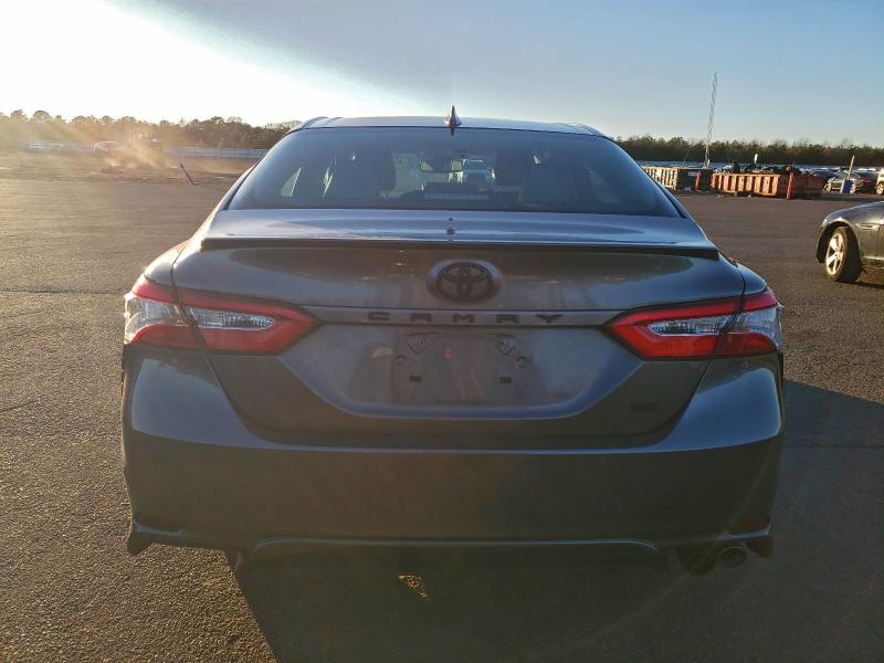 Фото 6 - TOYOTA CAMRY