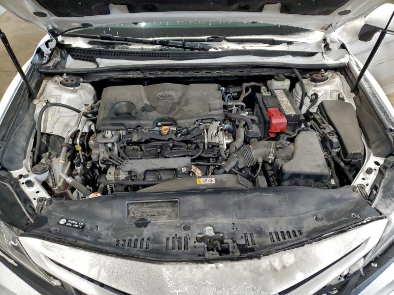 Фото 11 - TOYOTA CAMRY