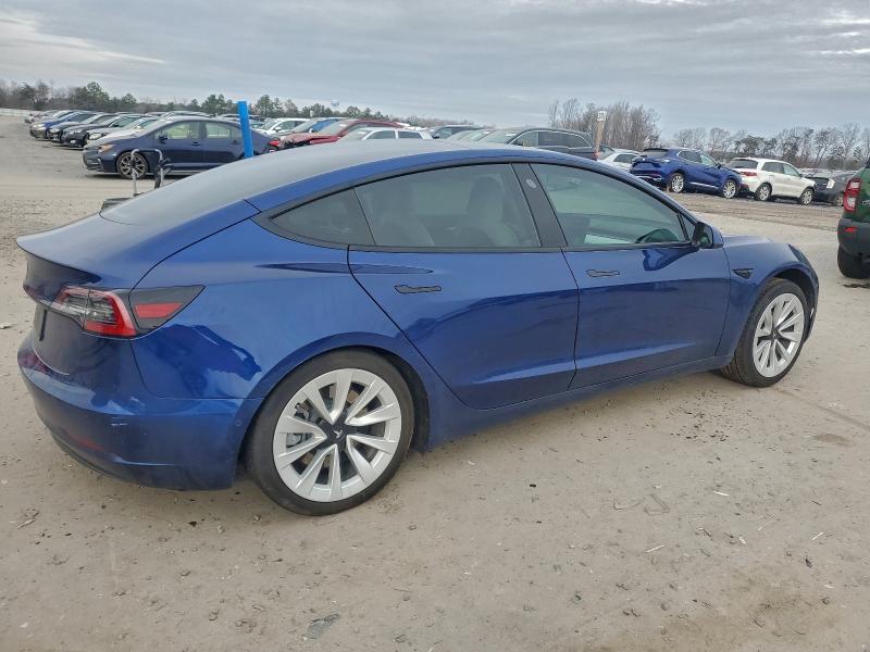 Фото 3 - TESLA MODEL 3