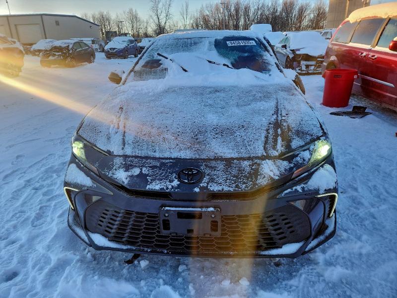 Фото 5 - TOYOTA CAMRY