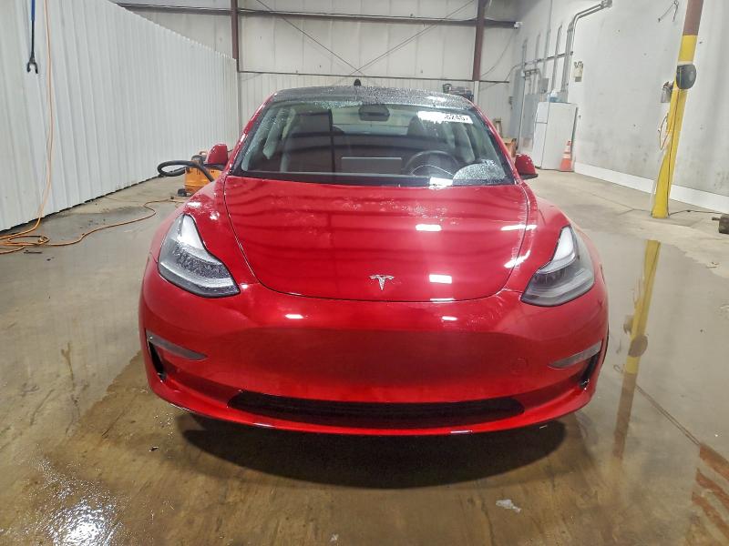 Фото 5 - TESLA MODEL 3