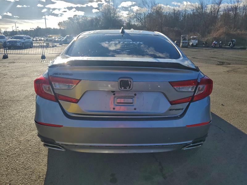 Фото 6 - HONDA ACCORD