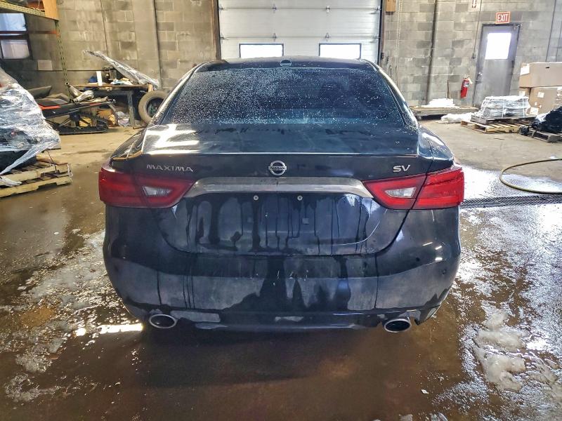 Фото 6 - NISSAN MAXIMA