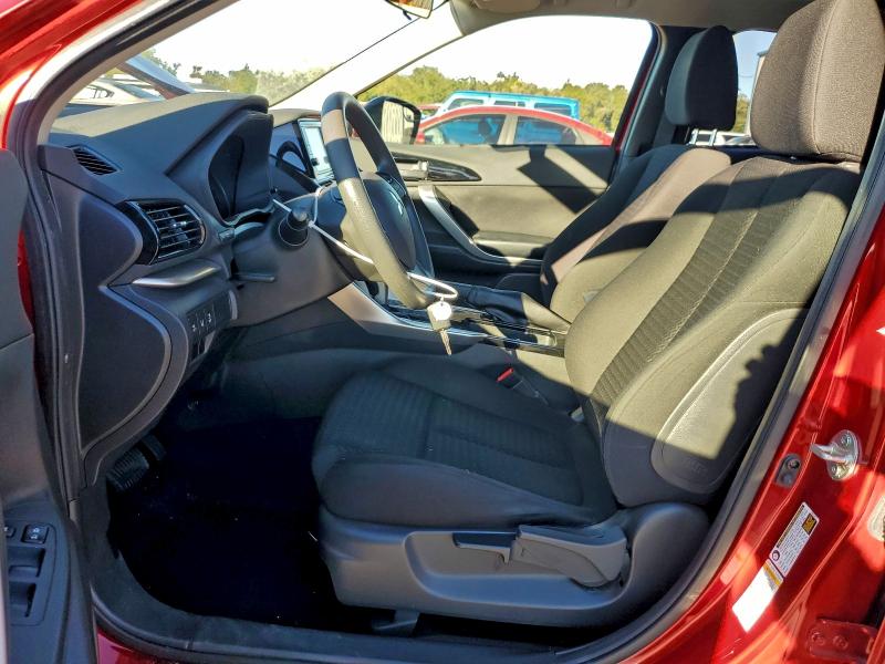 Фото 7 - MITSUBISHI ECLIPSE