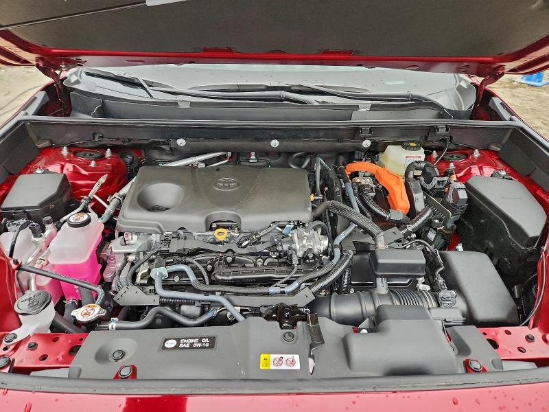 Фото 12 - TOYOTA RAV4