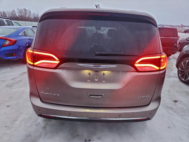 Фото 6 - CHRYSLER PACIFICA