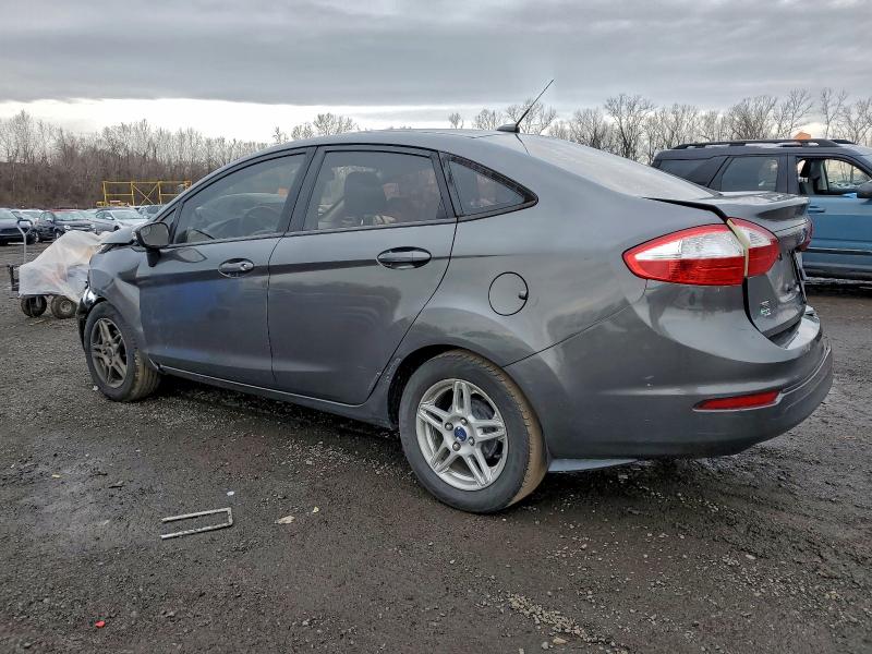 Фото 2 - FORD FIESTA