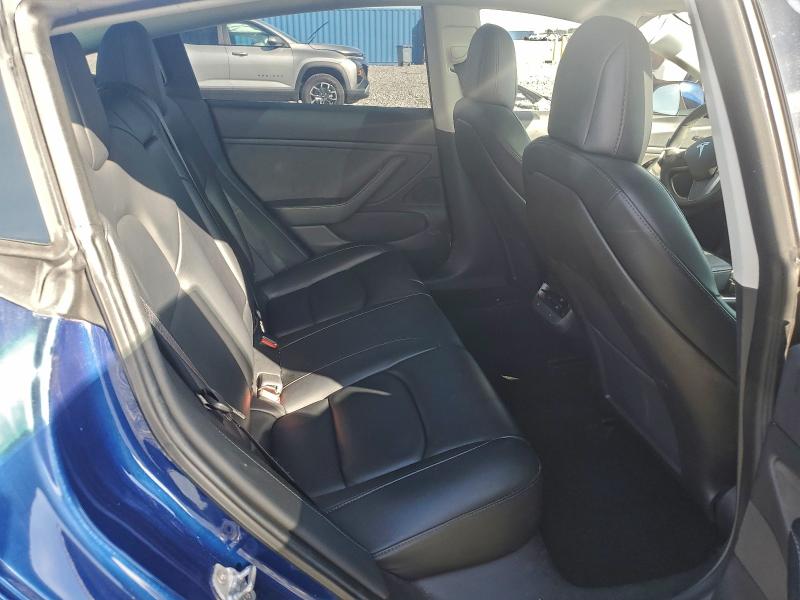 Фото 10 - TESLA MODEL 3