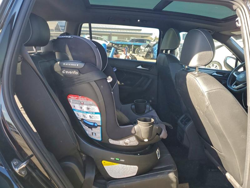 Фото 11 - VOLKSWAGEN TIGUAN