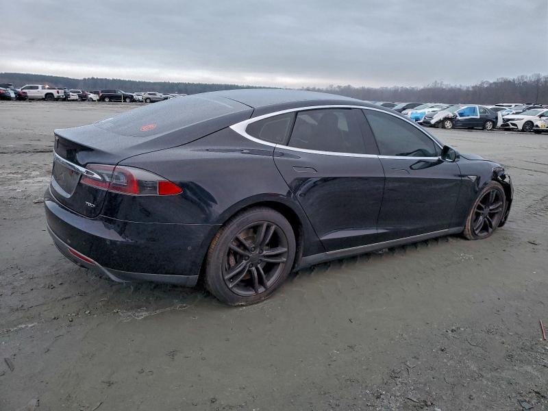 Фото 3 - TESLA MODEL S