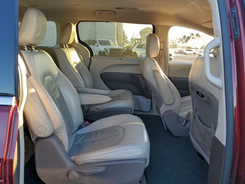 Фото 10 - CHRYSLER PACIFICA