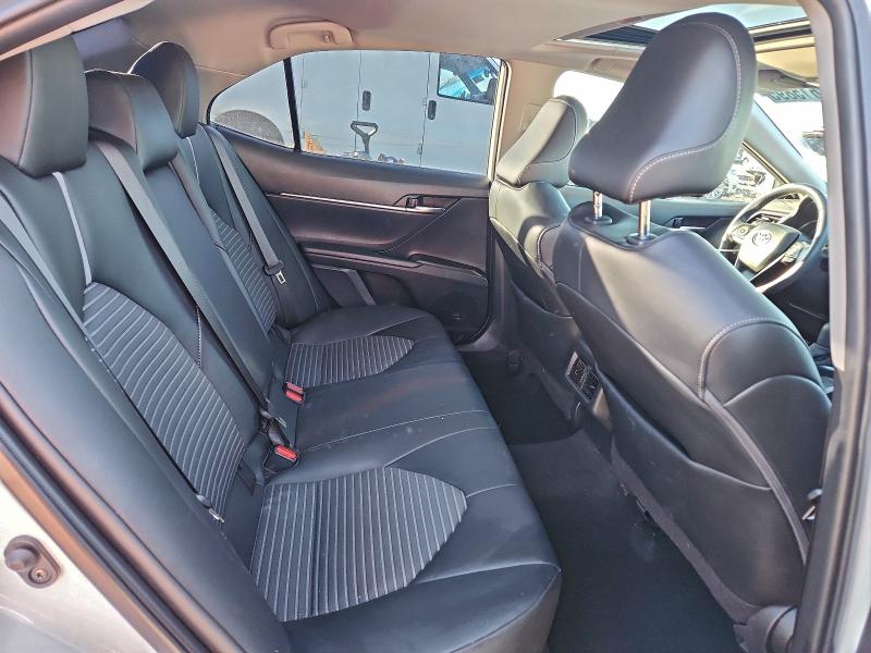 Фото 10 - TOYOTA CAMRY