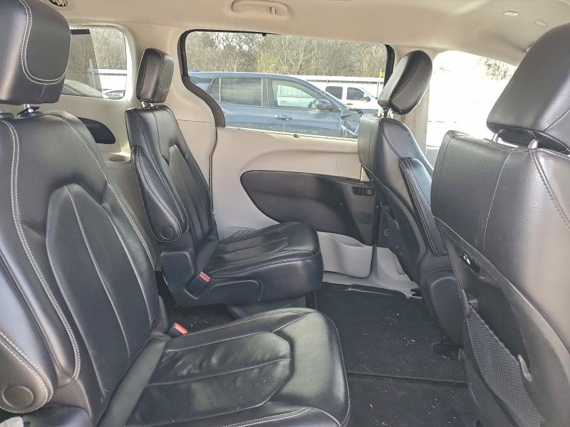 Фото 11 - CHRYSLER PACIFICA