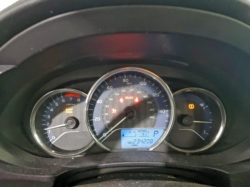 Фото 9 - TOYOTA COROLLA