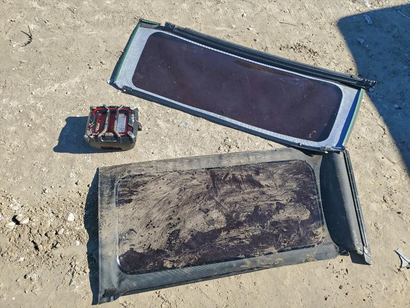 Фото 12 - JEEP WRANGLER