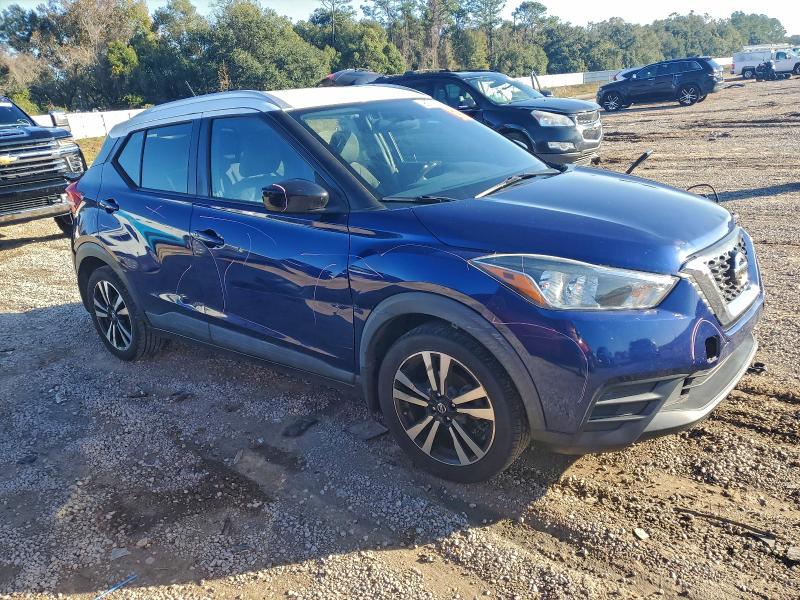 Фото 4 - NISSAN KICKS