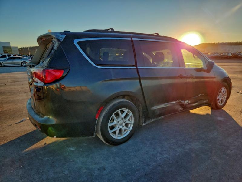 Фото 3 - CHRYSLER MINIVAN