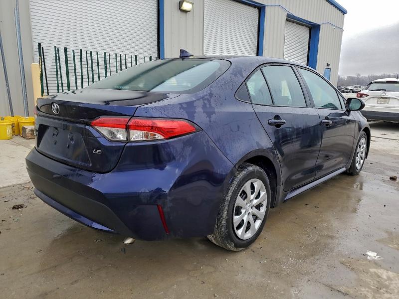 Фото 3 - TOYOTA COROLLA