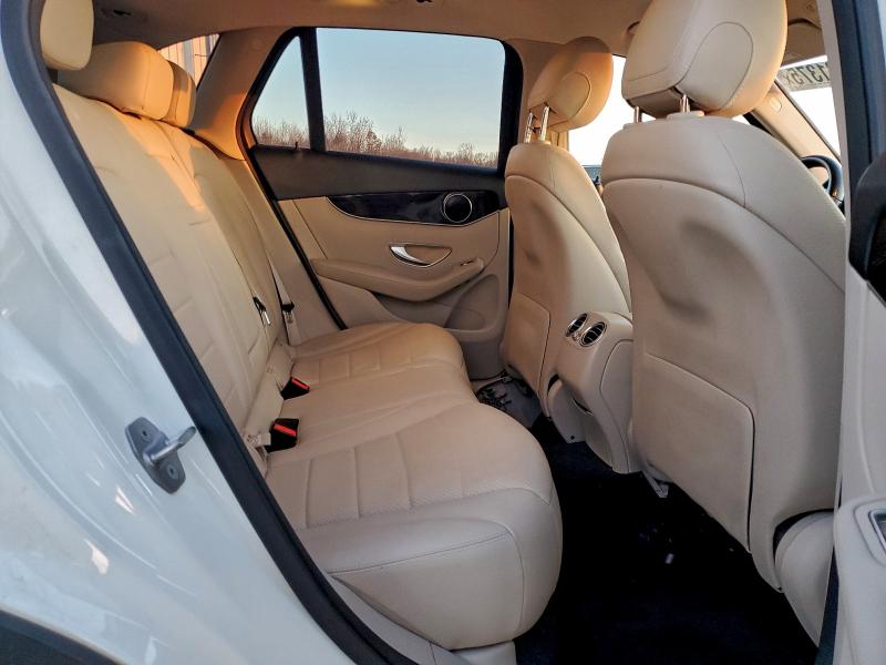 Фото 11 - MERCEDES-BENZ GLC-CLASS