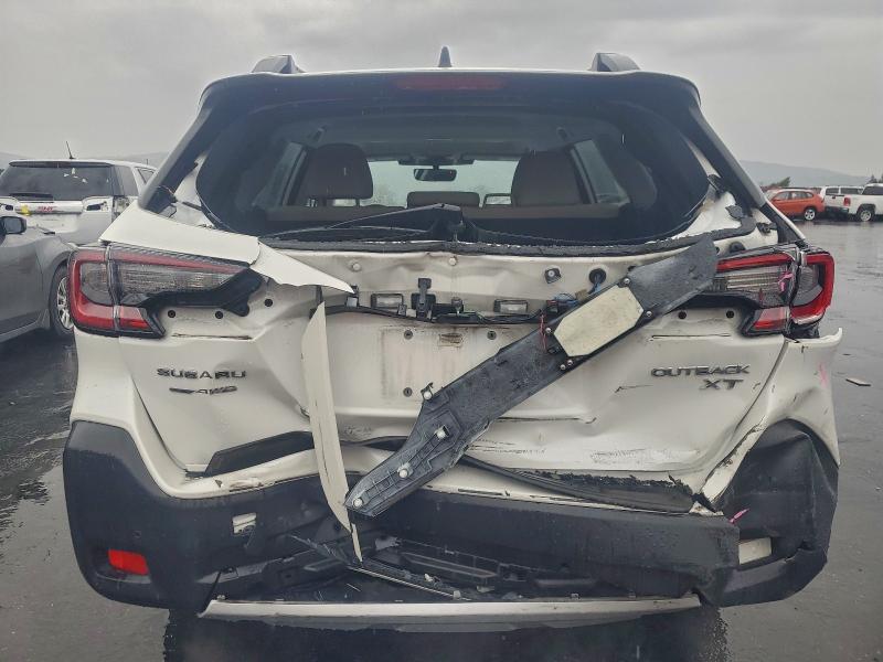 Фото 6 - SUBARU OUTBACK