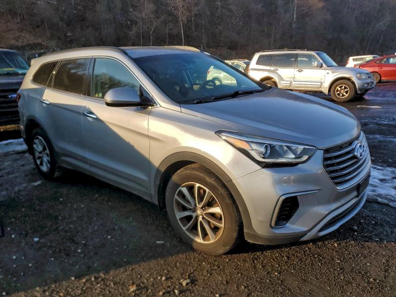 Фото 4 - HYUNDAI SANTA FE