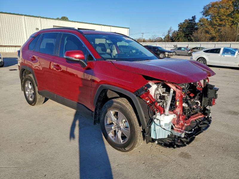 Фото 4 - TOYOTA RAV4