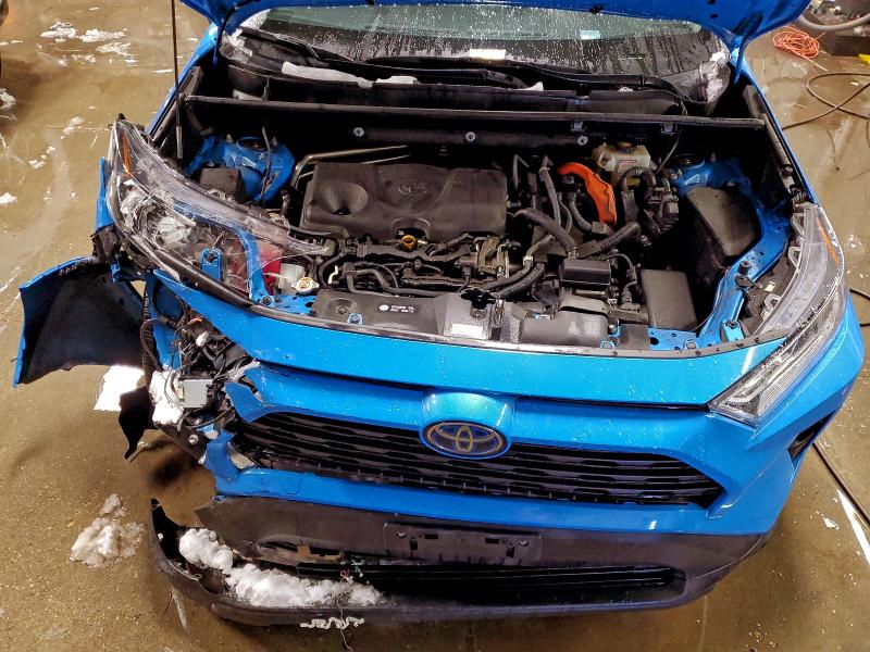 Фото 11 - TOYOTA RAV4