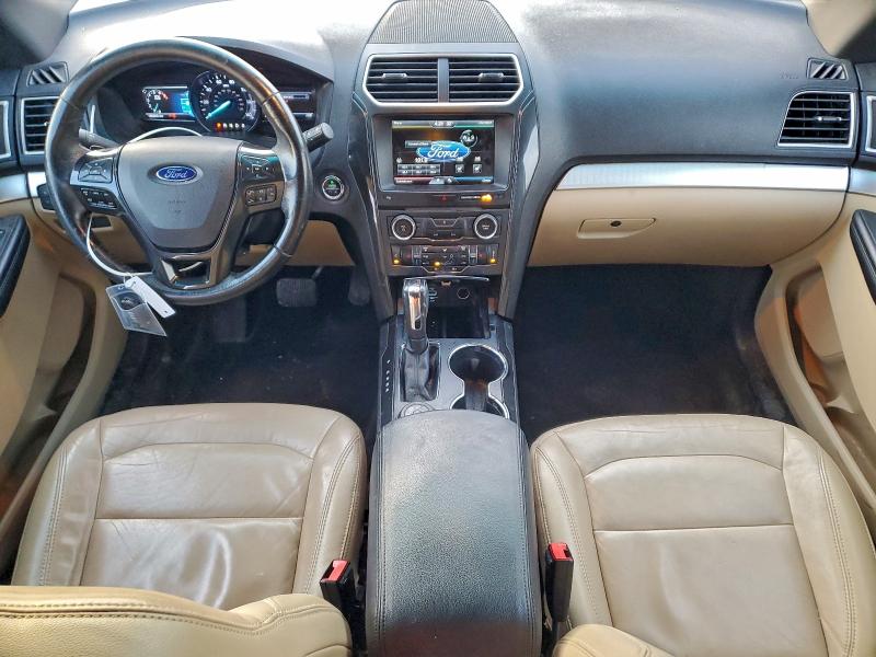 Фото 8 - FORD EXPLORER