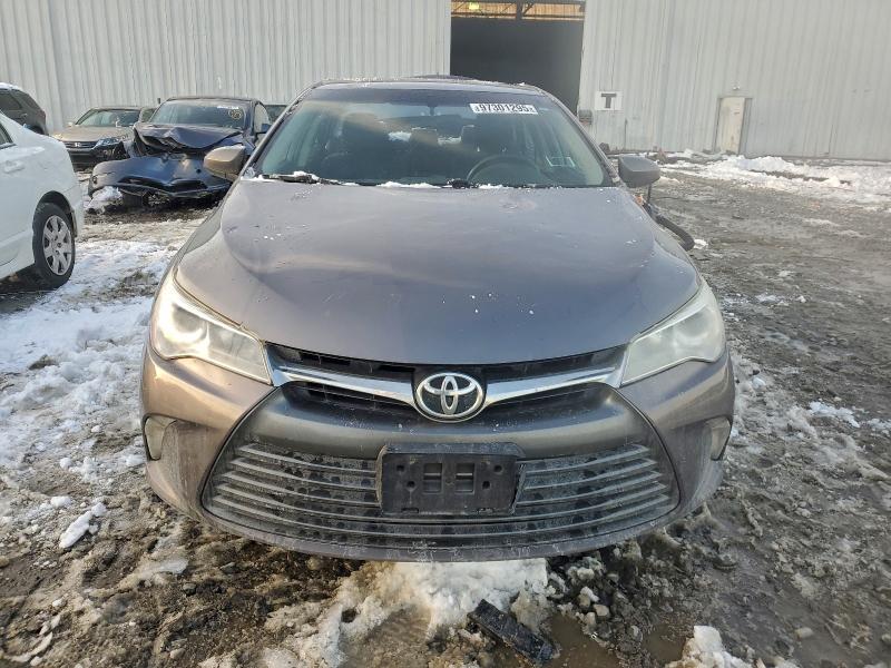 Фото 5 - TOYOTA CAMRY