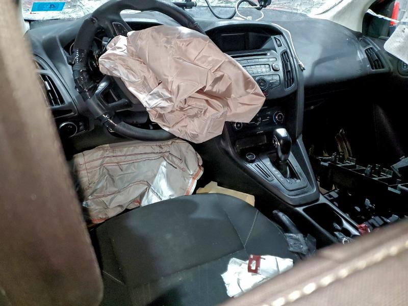 Фото 8 - FORD FOCUS