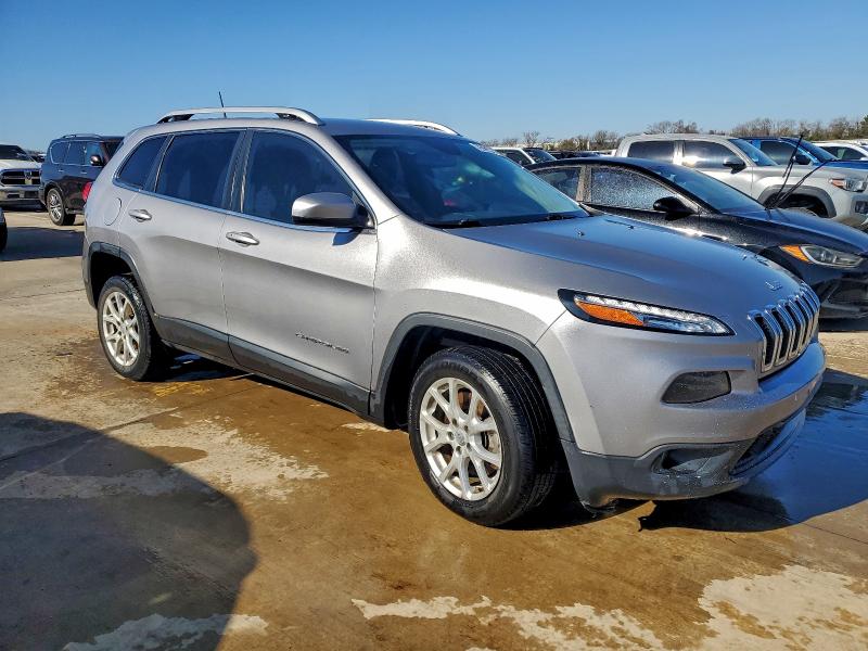 Фото 4 - JEEP GRAND CHER