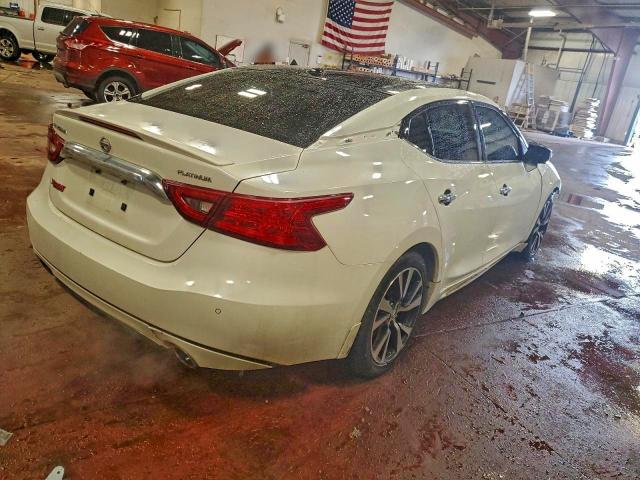 Фото 3 - NISSAN MAXIMA